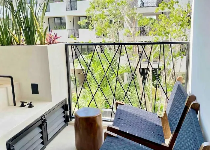 Private Jacuzzi 5 Min From The Beaches Apartment